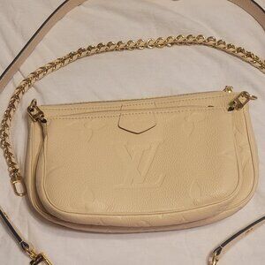 LV multi pochette accessories